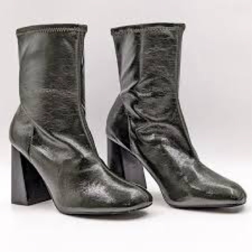 Topshop Women Retro 60 Faux Leather Brody Stretch Women Boots sz 6.5 / 37